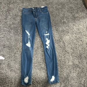 Hollister ripped skinny jean jeggings